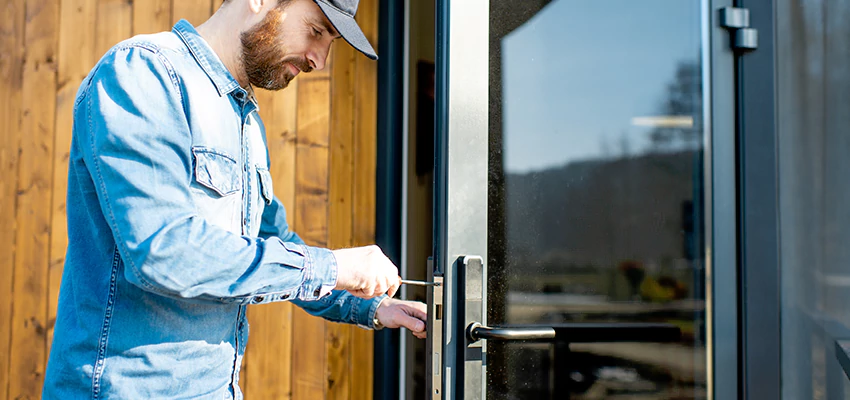 Frameless Glass Storefront Door Locks Replacement in Beaumont, CA